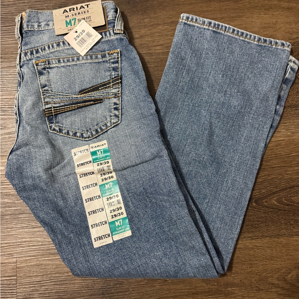 Ariat Men's Relaxed Fit Light Blue Jeans